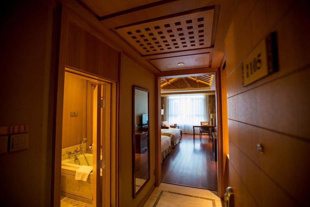 Grand Metropark Hotel Violet Swan Tangsujcsen Kültér fotó